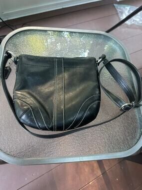 Coach Vintage Black Soho Small Crossbody Bag EUC